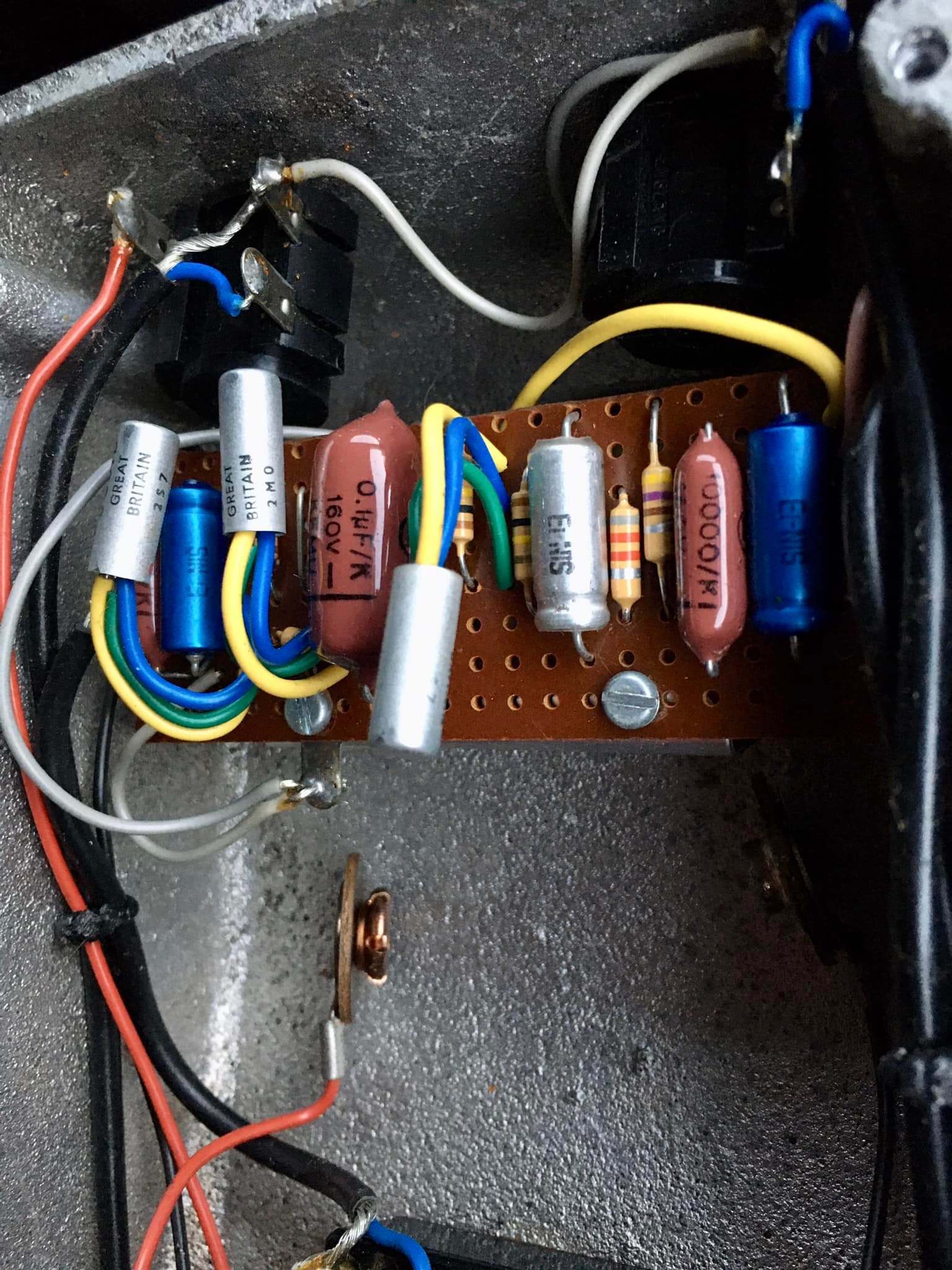 Internals of a Zonk II pedal, with Tone Bender MKII circuit (Photo credit: R. Green)