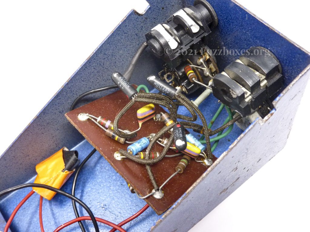 Circuit board inside a Carlsbro Fuzz-Tone