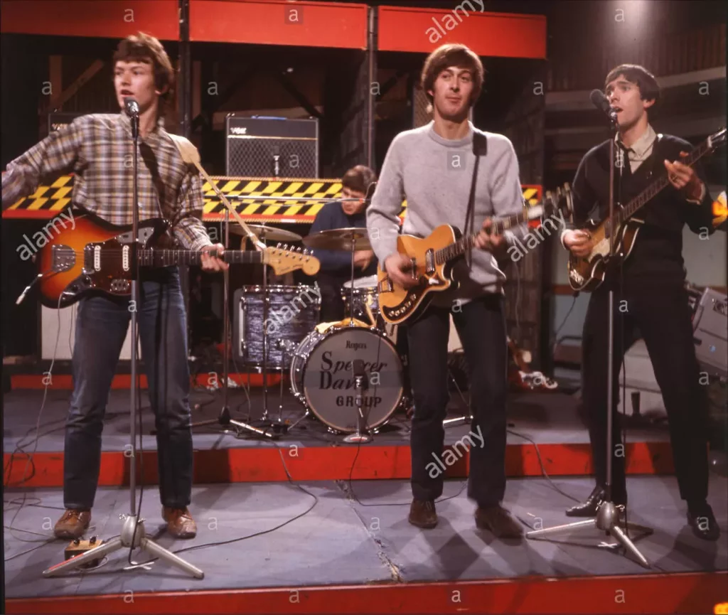 The Spencer Davis Group, featuring Steve Winwood performing with a Tone Bender MKI on Ready Steady Go. (Photo credit: Alamy.com)