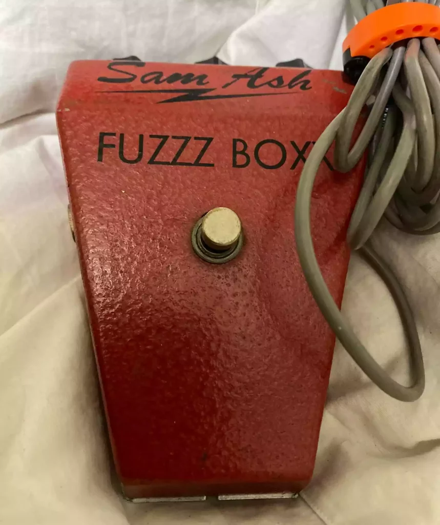 Sam Ash Fuzzz Boxx. (Photo credit: P. Holt)